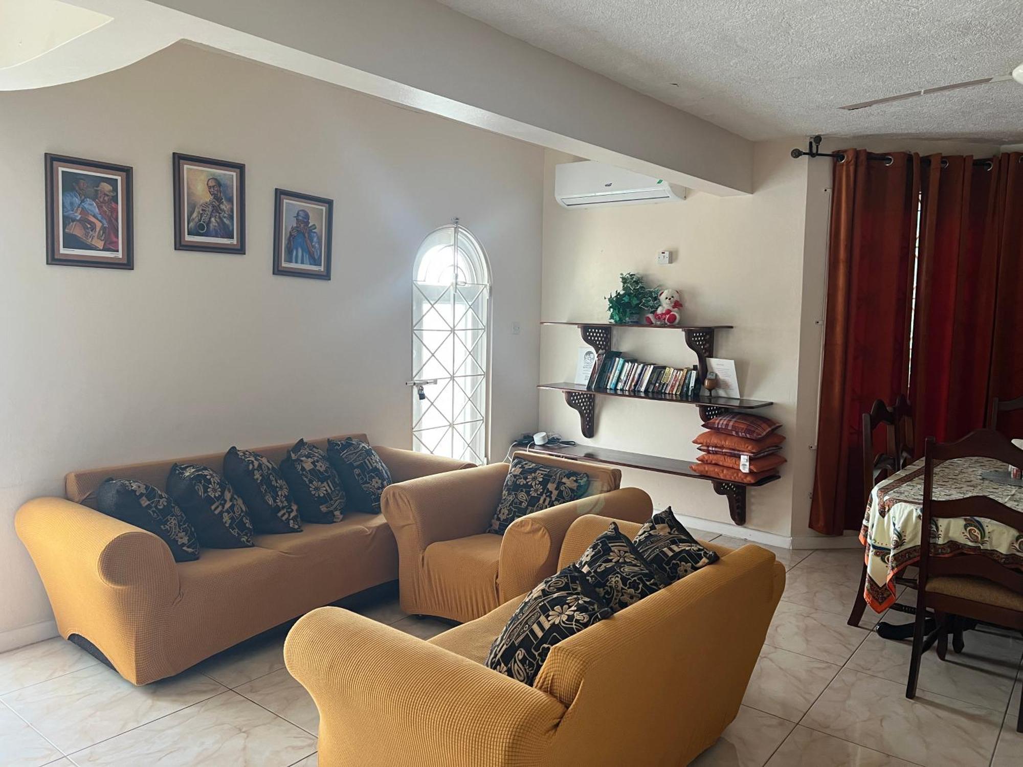 Pampered In Paradise Near Ian Fleming Airport Ocj Ocho Rios Ngoại thất bức ảnh